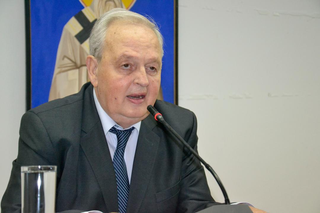 KUZMAN 9