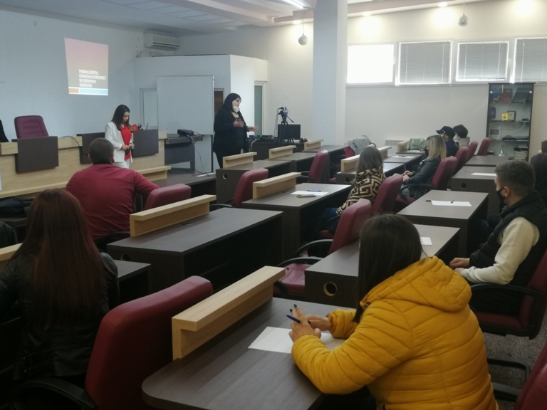 Инклузија од Охрид со  серија предавања за мултикултурализам со средношколци, студенти и млади