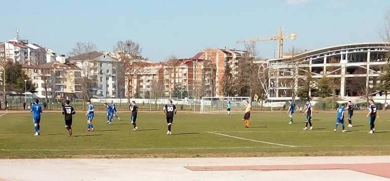 Теренот на Билјанини предлабок за фудбалерите на Кораб