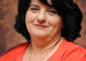 Почина Силвија Мојсовска, професорка  по македонски јазик и поранешна директорка на ООУ „Григор Прличев“ во Охрид