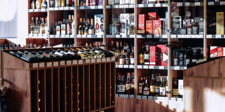 ALPOJO-Liquor & Spice Store: Ајде да наздравиме!
