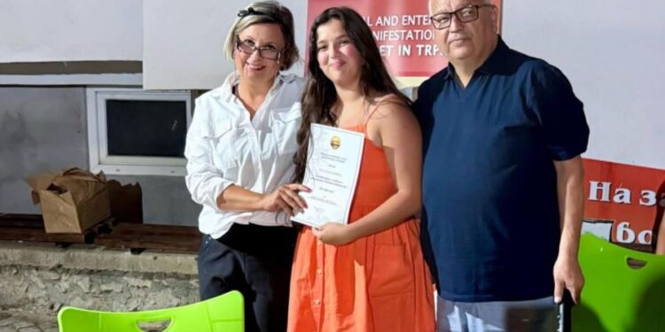 The Parisian Puzzle Париска сложувалка прв роман на Анастасија Ристеска