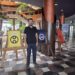 Со авторот Лазе Трипков за неговата изложба „Македонска глаголица – Визуелни рефлексии“