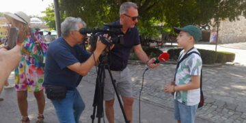 ЕКСКЛУЗИВНО: 11-годишниот Теодосиј Поповски- голема ѕвезда и сензација на Нишвил 2026!